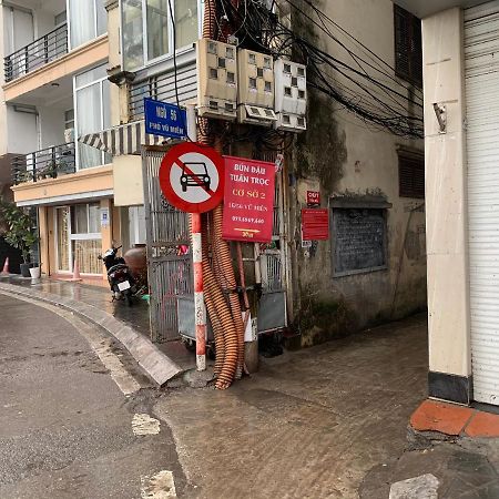 Can Ho Day Du Tien Nghi Tai Vu Mien Tay Ho Hanoi Buitenkant foto